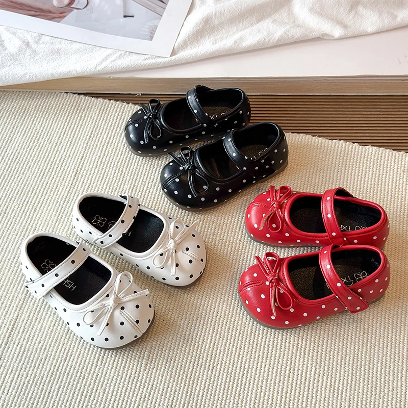 Spring Autumn Kids Toddler Girls Retro Polka Dot Mary Jane Shoes Bow Non-Slip Sole for Daily Walking Outdoor Wear 21-30
Spring Autumn Kids Toddler Girls Retro Polka Dot Mary Jane Shoes Bow Non-Slip Sole for Daily Walking Outdoor Wear 21-30