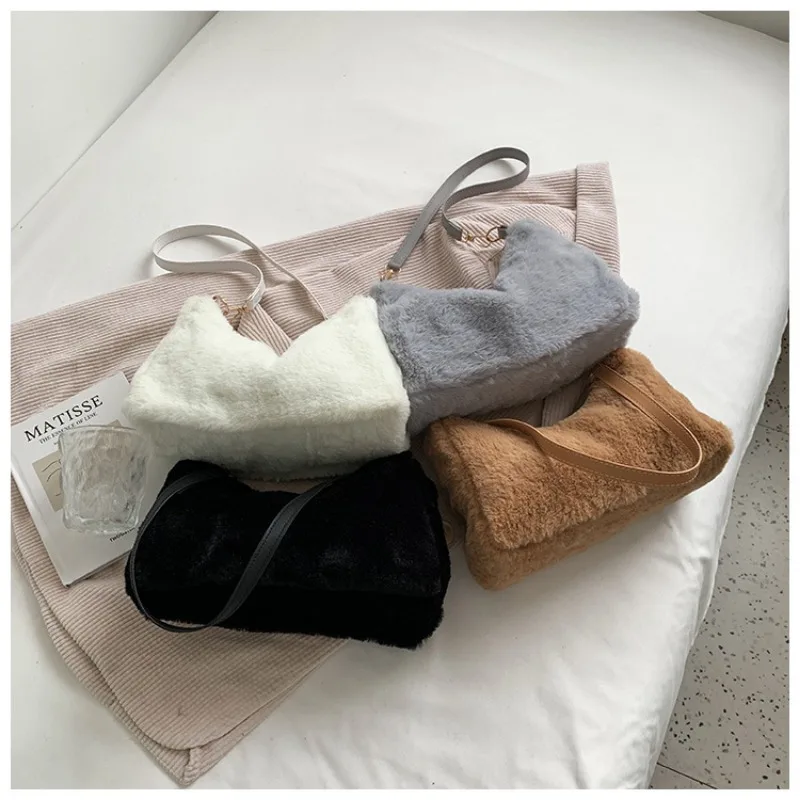 2025 Autumn Winter Fluffy Small Bag Women's Fashion Shoulder Crossbody Purse Trendy Handbag for Ladies
2025 Autumn Winter Fluffy Small Bag Women's Fashion Shoulder Crossbody Purse Trendy Handbag for Ladies