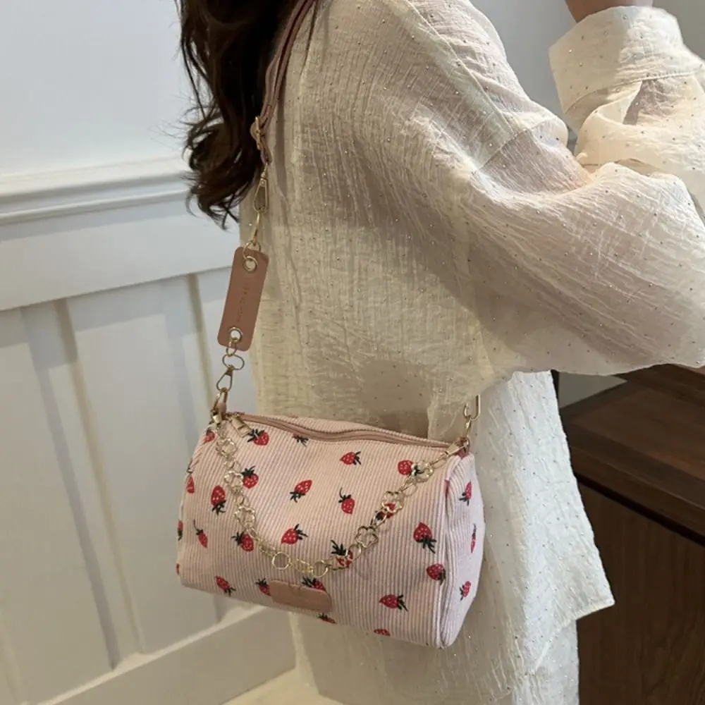 Strawberry Print Corduroy Shoulder Bag Half Moon Design Corduroy Material Underarm Bag Mini Size Eco Cloth Mini Crossbody Bag
Strawberry Print Corduroy Shoulder Bag Half Moon Design Corduroy Material Underarm Bag Mini Size Eco Cloth Mini Crossbody Bag