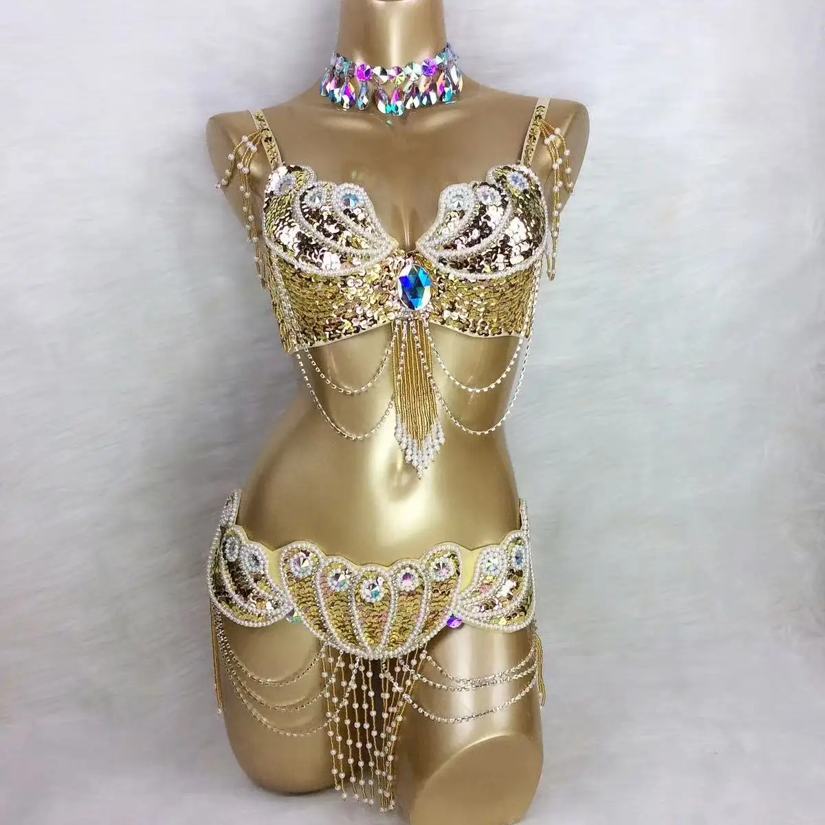 Women's Oriental Belly Dance Costume Set with Beads Gold Bra Waist Belt Samba Carnival Stage Performance Outfit 2025 New Lady
Women's Oriental Belly Dance Costume Set with Beads Gold Bra Waist Belt Samba Carnival Stage Performance Outfit 2025 New Lady