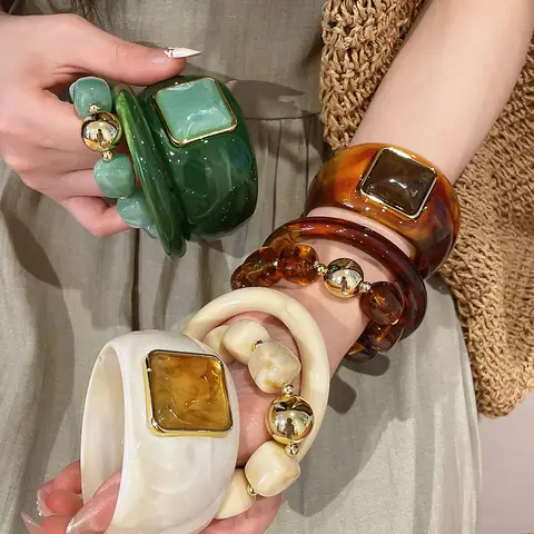 3 Pcs/set Vintage Resin Wide Bangles for Women Men Retro Square Acrylic Chunky Bracelet Boho Vacation Stackable Wrist Jewelry K