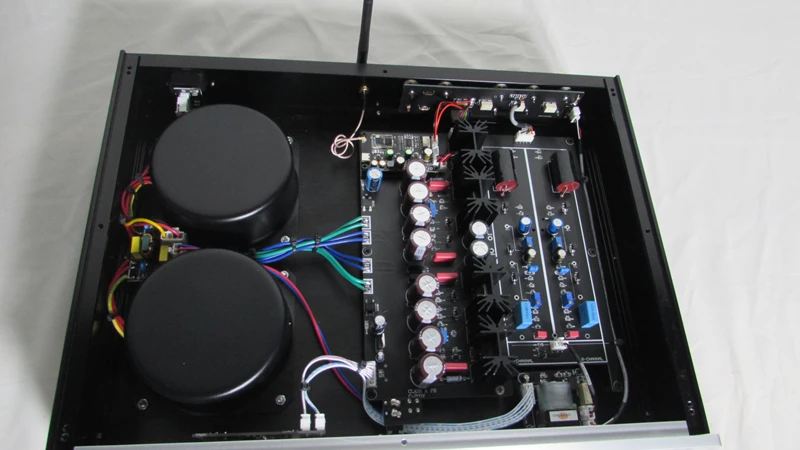 latest upgrade Pure Class A preamplifier hifi Bluetooth 5.0 reference AccuphaseC200 with remote Response: 7Hz-130KHz(+0/-2dB)
latest upgrade Pure Class A preamplifier hifi Bluetooth 5.0 reference AccuphaseC200 with remote Response: 7Hz-130KHz(+0/-2dB)