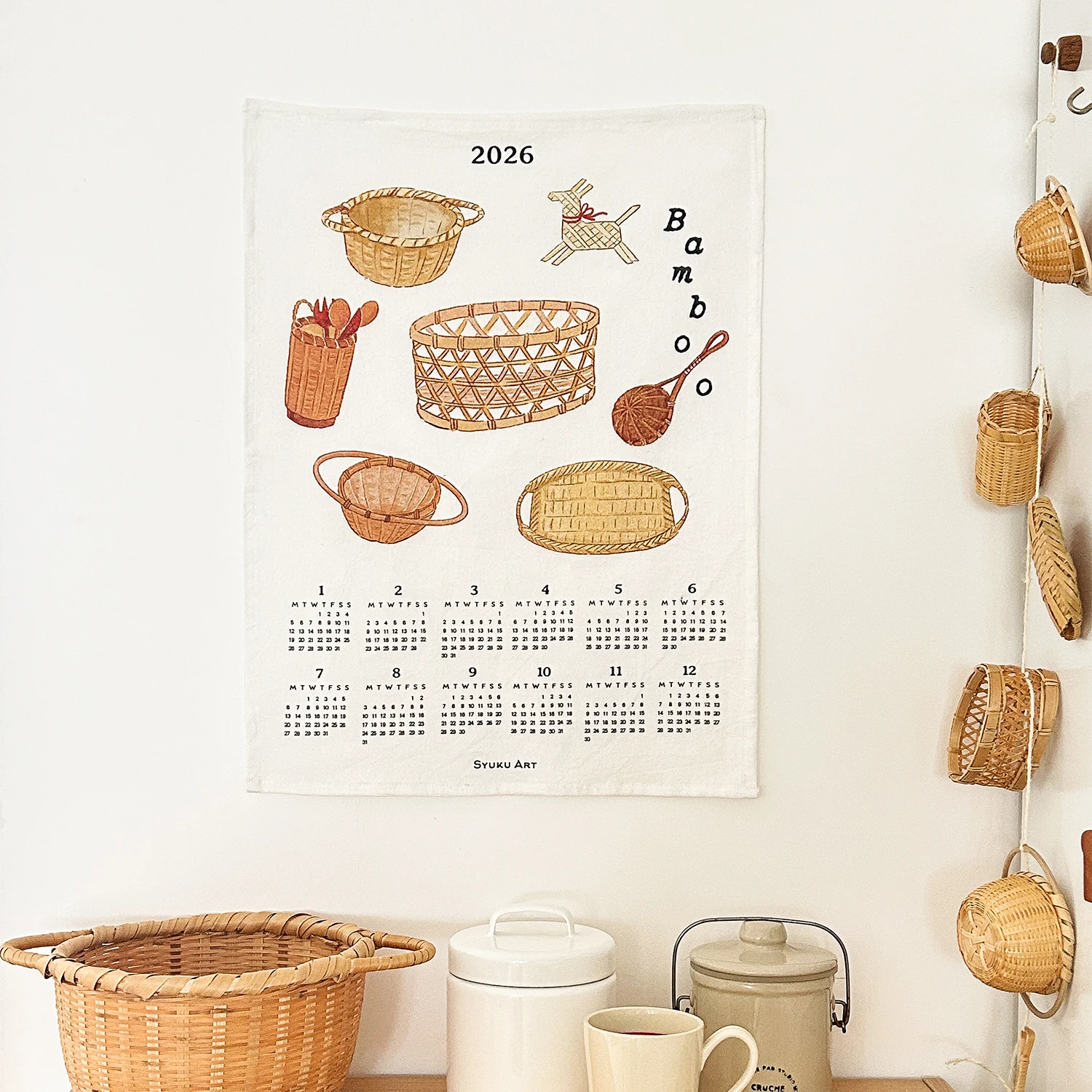 Syuku Art Original Japanese Style Kitchen Atmosphere Bamboo Woven Calendar Hanging Cloth Decorative Painting Home Decor
Syuku Art Original Japanese Style Kitchen Atmosphere Bamboo Woven Calendar Hanging Cloth Decorative Painting Home Decor