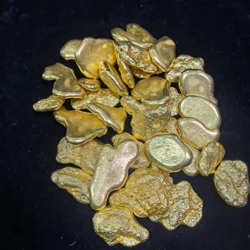 Vintage Handmade DIY Accessories Materials Random Antique Pure Copper Alloy Dog Head Gold
Vintage Handmade DIY Accessories Materials Random Antique Pure Copper Alloy Dog Head Gold
