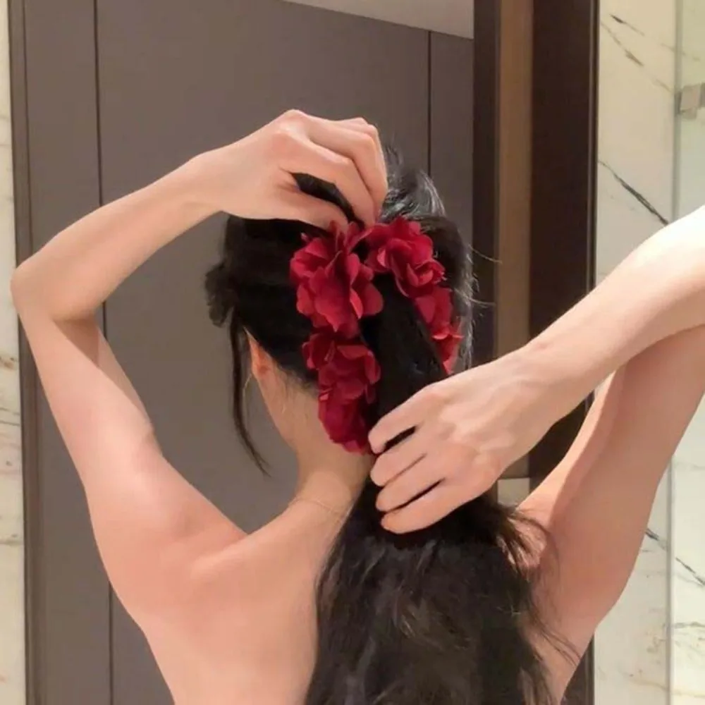 Shark Clip Sweet Flower Banana Clips Rose Hairpins Women Vertical Clip Plastic Cloth Floral Twisted Hair Clip Summer
Shark Clip Sweet Flower Banana Clips Rose Hairpins Women Vertical Clip Plastic Cloth Floral Twisted Hair Clip Summer