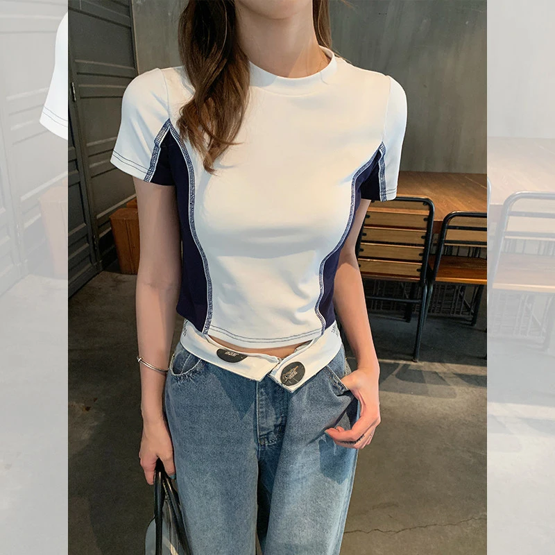 Summer 2025 white-black T-shirt Cotton female short-sleeved student versatile Slim half-sleeve t-shirt Harajuku top trend
Summer 2025 white-black T-shirt Cotton female short-sleeved student versatile Slim half-sleeve t-shirt Harajuku top trend