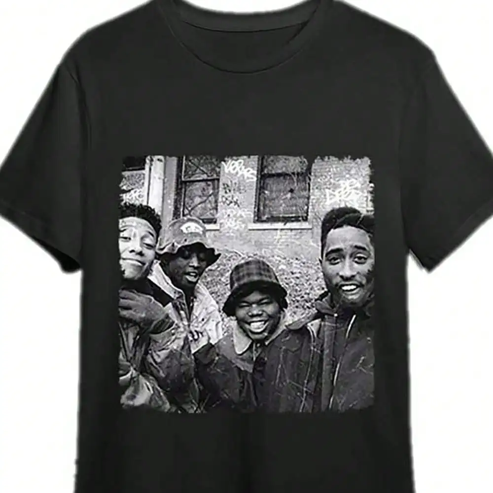 Черная винтажная футболка с графическим принтом для мужчин, короткий рукав, для повседневного уличного стиля
Черная винтажная футболка с графическим принтом для мужчин, короткий рукав, для повседневного уличного стиля