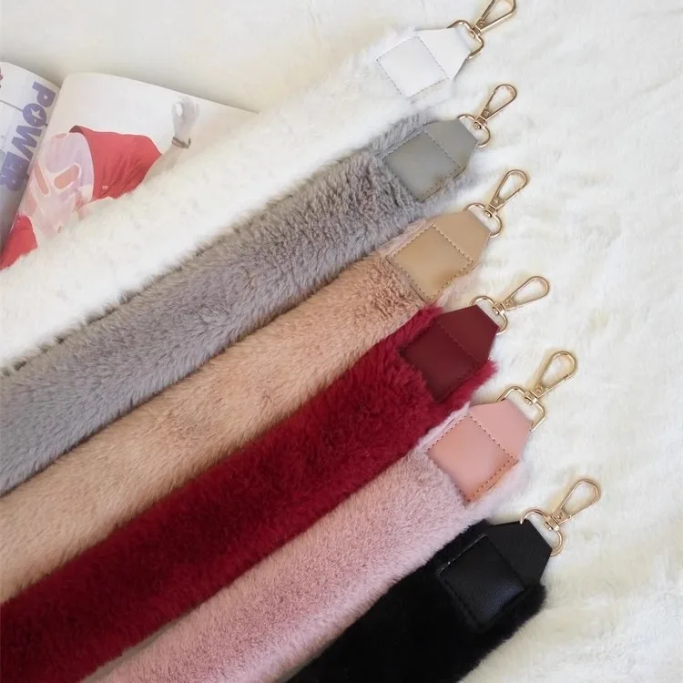 Новый плюшевый длинный плечевой ремень, аксессуары, женская сумка, сменный ремень на одно плечо, универсальный широкий ремешок для волос с диагональю
Новый плюшевый длинный плечевой ремень, аксессуары, женская сумка, сменный ремень на одно плечо, универсальный широкий ремешок для волос с диагональю