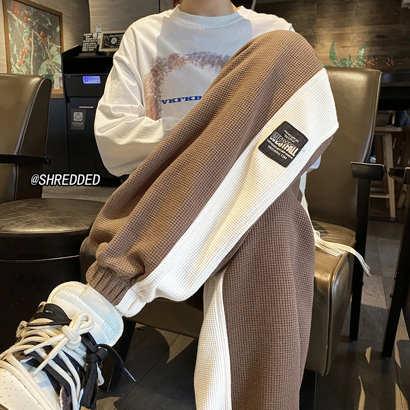 American Retro Striped Splicing Men's Spring Autumn Sports Pants Loose Fit Breathable Casual Long Trousers Youth Faion
American Retro Striped Splicing Men's Spring Autumn Sports Pants Loose Fit Breathable Casual Long Trousers Youth Faion