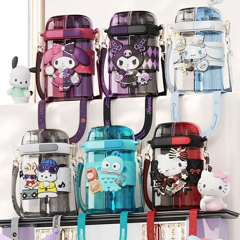 Креативная чашка HelloKitty, двойная бутылка для питьевой воды с соломинкой, портативный аниме Sanrio Pochacco Kuromi, чашка Tritan, детский чайник
Креативная чашка HelloKitty, двойная бутылка для питьевой воды с соломинкой, портативный аниме Sanrio Pochacco Kuromi, чашка Tritan, детский чайник