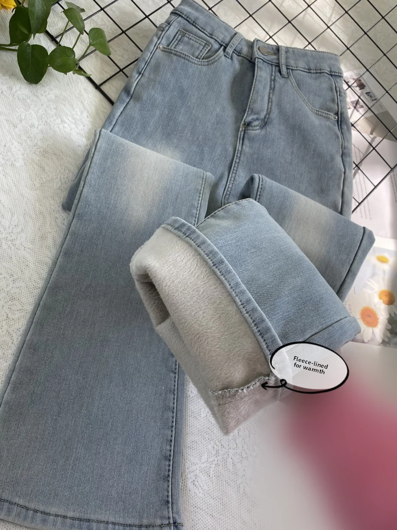 Fleece Lined Slimming Micro Flared Jeans Women's Winter Warm High Waist Bootcut Long Pants Korean Style Light Blue Denim
Fleece Lined Slimming Micro Flared Jeans Women's Winter Warm High Waist Bootcut Long Pants Korean Style Light Blue Denim