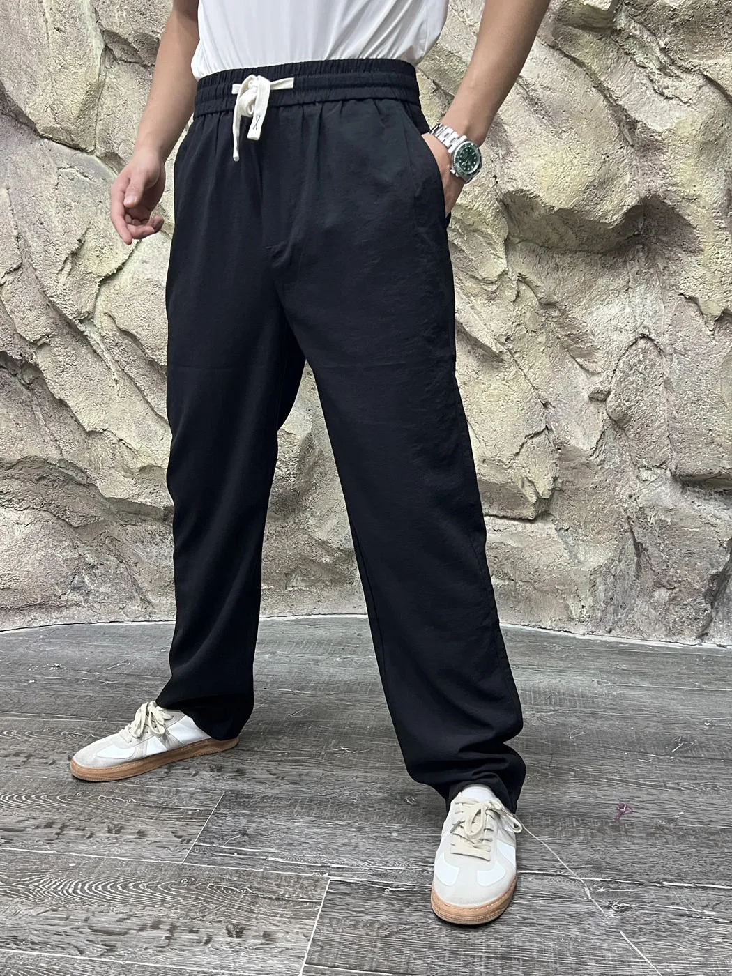 Mixed Fibre Casual Pants Men's Loose Straight Leg Lightweight Breathable Elastic Waist Summer Long Trousers
Mixed Fibre Casual Pants Men's Loose Straight Leg Lightweight Breathable Elastic Waist Summer Long Trousers
