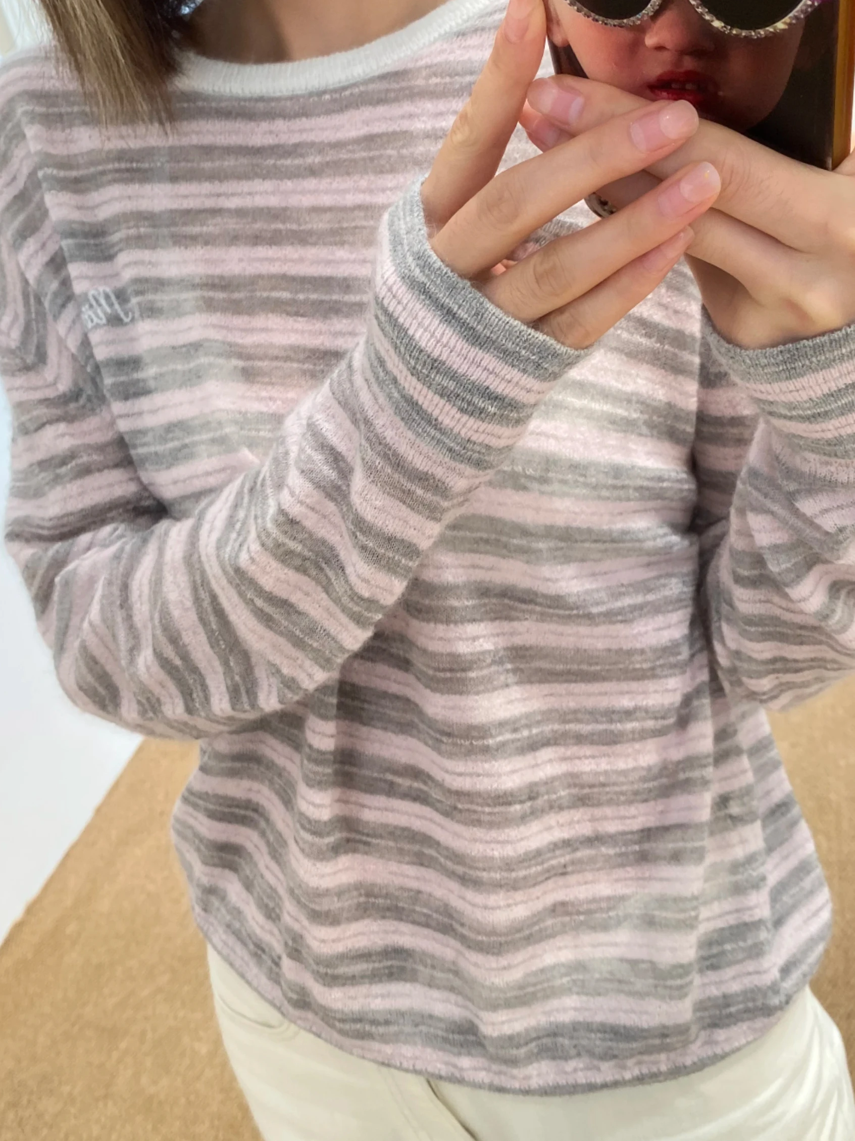 Subtle Emotional Line Women's Top Versatile Retro Style Long Sleeve round Neck Striped T-Shirt Seamless Fabric Ladies Fashion
Subtle Emotional Line Women's Top Versatile Retro Style Long Sleeve round Neck Striped T-Shirt Seamless Fabric Ladies Fashion