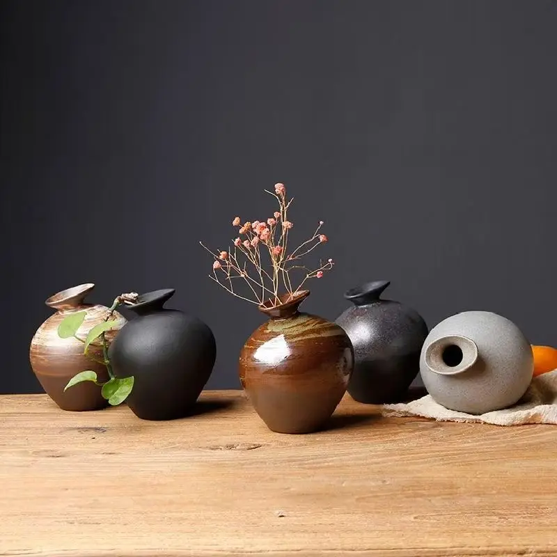 Vintage Japanese Ceramic Vases Living Room Desktop Ornaments Crafts Hydroponic Flower Containers Ceramic Vases Home Decoration
Vintage Japanese Ceramic Vases Living Room Desktop Ornaments Crafts Hydroponic Flower Containers Ceramic Vases Home Decoration
