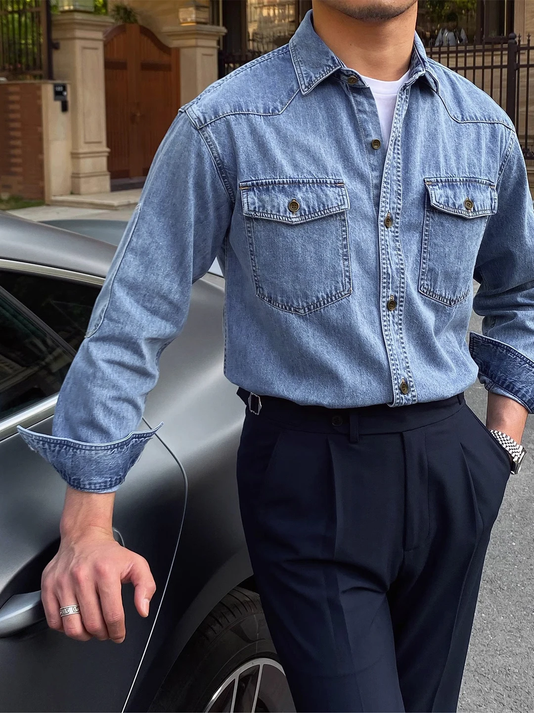 Мужская повседневная джинсовая куртка в стиле ретро, синяя, с двойными карманами, пэчворк, длинный рукав, весенняя, в корейском стиле, рабочая одежда, верхняя одежда
Мужская повседневная джинсовая куртка в стиле ретро, синяя, с двойными карманами, пэчворк, длинный рукав, весенняя, в корейском стиле, рабочая одежда, верхняя одежда