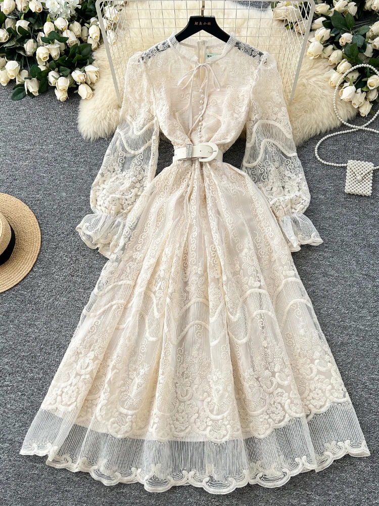 Retro Style Long Lantern Sleeve Embroidered Maxi Dress Round Neck Independent Station Spring Summer Women's Clothing Dress 2025
Retro Style Long Lantern Sleeve Embroidered Maxi Dress Round Neck Independent Station Spring Summer Women's Clothing Dress 2025