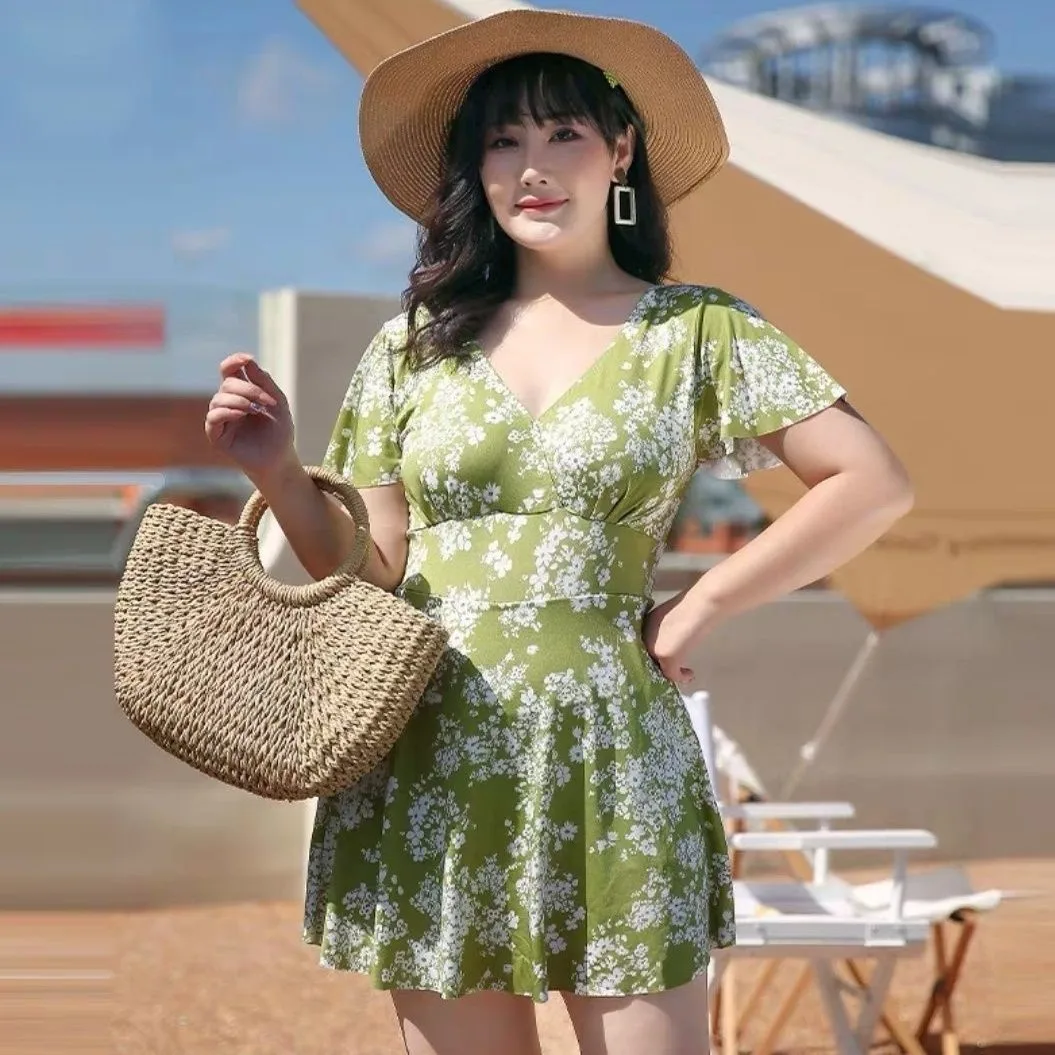 Swimsuit Women's High-end Style New Women's Belly Covering Slimming One-piece Printed Flat Corner Pants Hot Spring Swimming Set
Swimsuit Women's High-end Style New Women's Belly Covering Slimming One-piece Printed Flat Corner Pants Hot Spring Swimming Set