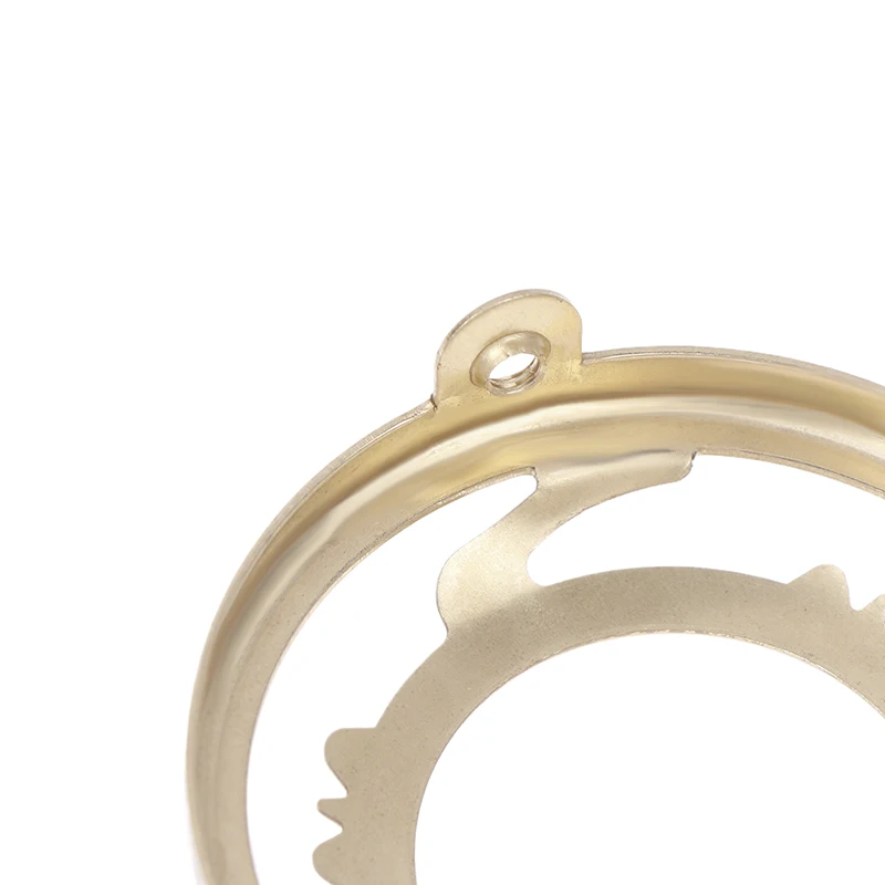 1 шт. 6,20X6,20X1,80 см, латунное кольцо с тремя отверстиями E27 E14, винт, абажур, фиксированное кольцо, держатель, абажур и разъем розетки
1 шт. 6,20X6,20X1,80 см, латунное кольцо с тремя отверстиями E27 E14, винт, абажур, фиксированное кольцо, держатель, абажур и разъем розетки