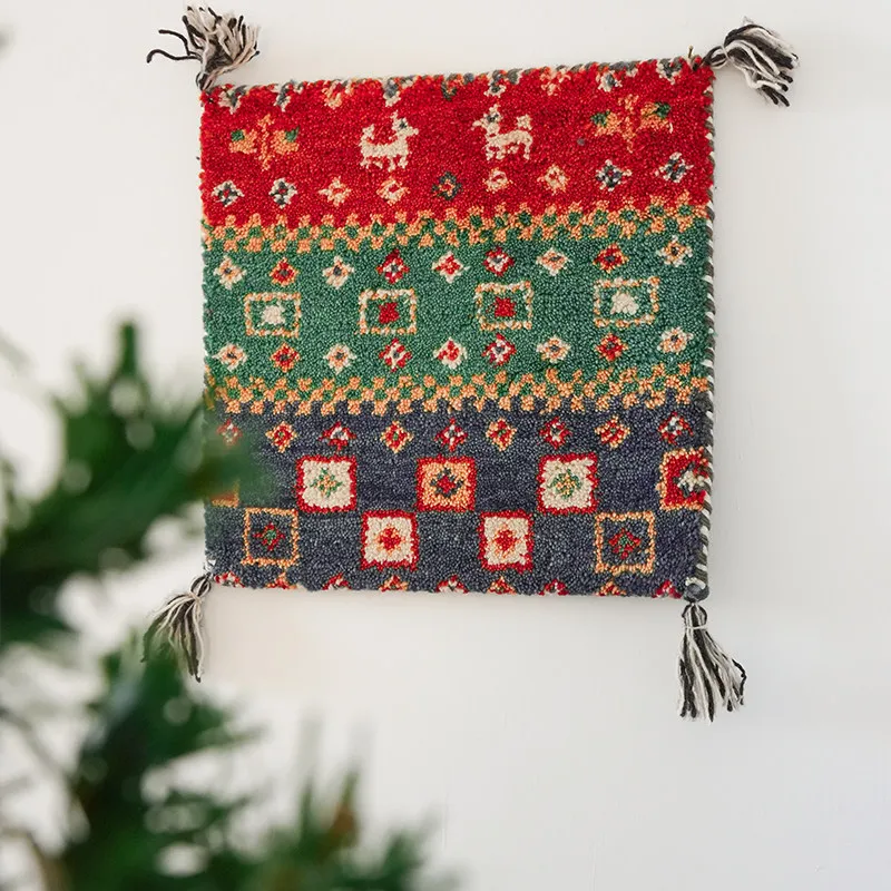 Christmas decoration wool handmade rug living room pendant chair cushion
Christmas decoration wool handmade rug living room pendant chair cushion