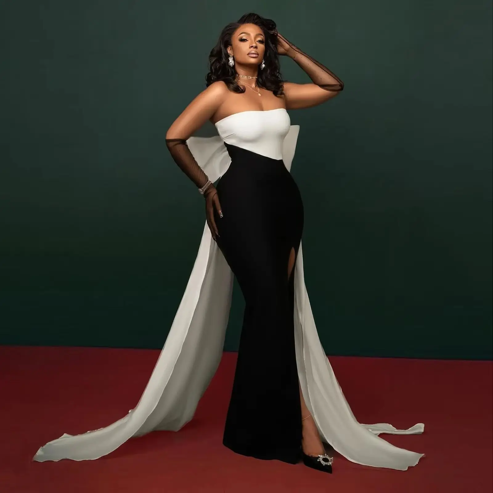 Gorgeous White and Black 2 Colors Evening Gowns Aso Ebi Style Formal Occasion Dresses with Bow Train Strapless Slit African Dre
Gorgeous White and Black 2 Colors Evening Gowns Aso Ebi Style Formal Occasion Dresses with Bow Train Strapless Slit African Dre