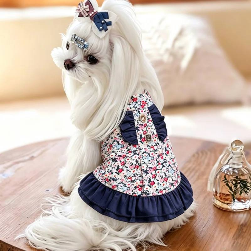 Floral pet Dress for Small Dogs Girl Princess Outfit for Daily Wedding Party Blue Ruffled Skirt Pet Clothes with Bow Rhinestone
Floral pet Dress for Small Dogs Girl Princess Outfit for Daily Wedding Party Blue Ruffled Skirt Pet Clothes with Bow Rhinestone