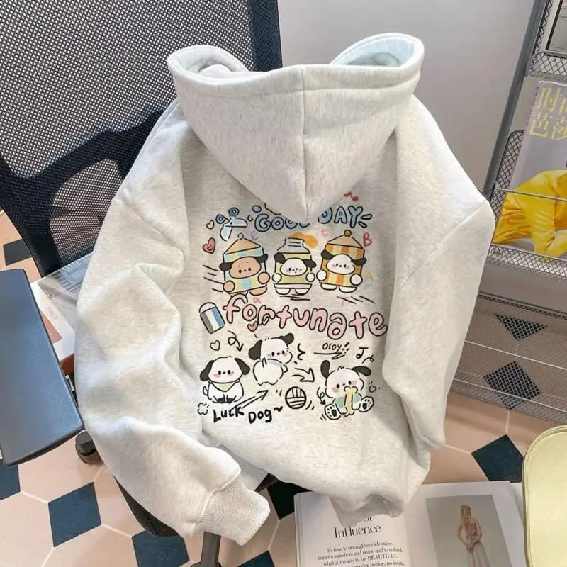 Толстовка Sanrio Pochacco, флисовая толстовка с милым мультяшным принтом, свободная посадка, женская осенне-зимняя повседневная универсальная модная толстовка
Толстовка Sanrio Pochacco, флисовая толстовка с милым мультяшным принтом, свободная посадка, женская осенне-зимняя повседневная универсальная модная толстовка