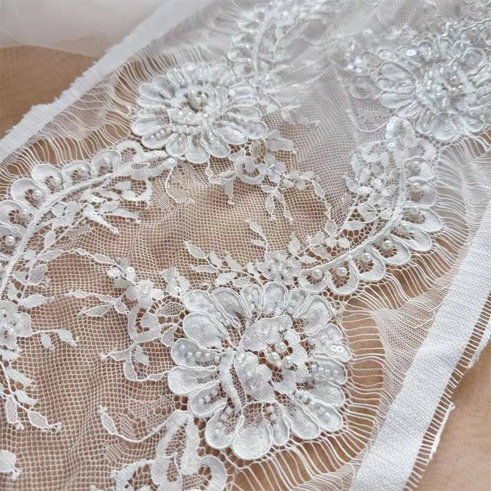 3M.Rope Embroidered Pearl Quality White Sewn Bead Lace Lace Head Veil,Wedding Dress,Decorative Accessories,Lace Handmade DIY
3M.Rope Embroidered Pearl Quality White Sewn Bead Lace Lace Head Veil,Wedding Dress,Decorative Accessories,Lace Handmade DIY