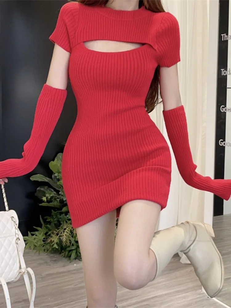 Sexy Knitted Wrap Dress with Sleeve Covers Waist Cinched Slimming Christmas Outfit for Women Korean Style Commute Fashion
Sexy Knitted Wrap Dress with Sleeve Covers Waist Cinched Slimming Christmas Outfit for Women Korean Style Commute Fashion