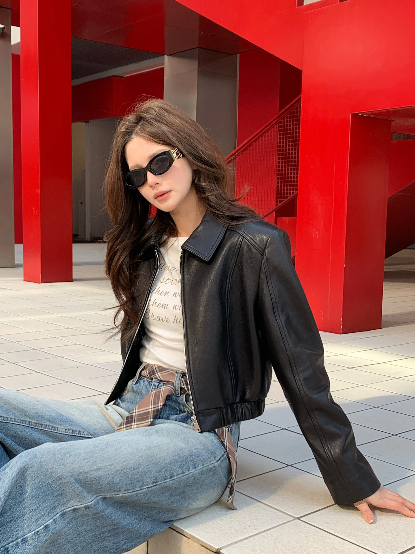 Youthful ort "Flowing Years" Vintage Leather Jaet Women's Faion l Bubble Texture eepskin Coat f Matte Fini
Youthful ort "Flowing Years" Vintage Leather Jaet Women's Faion l Bubble Texture eepskin Coat f Matte Fini