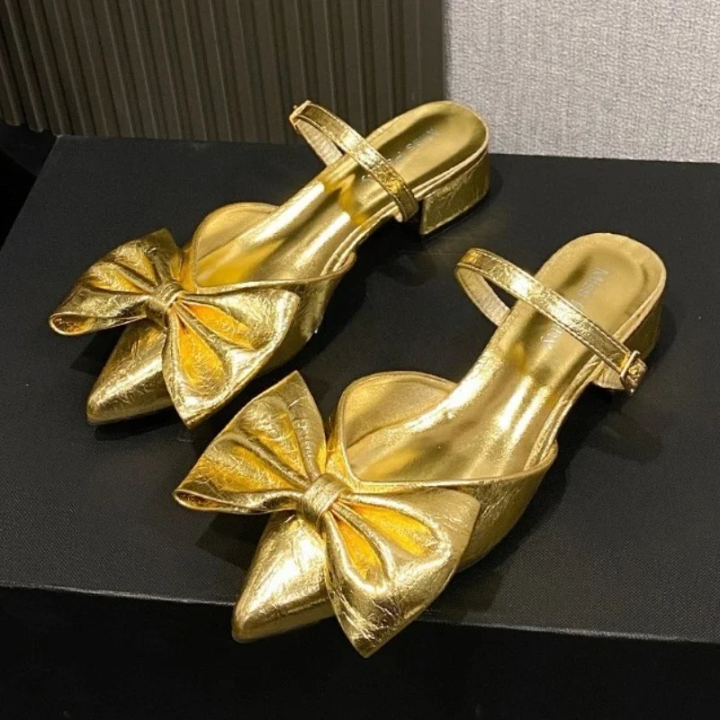 Bow Women Slippers Pointed Toe Heeled Shoes 2025 Designer New Chunky Sandals Fashion Sexy Woman Pumps Summer Flip Flops Zapatos
Bow Women Slippers Pointed Toe Heeled Shoes 2025 Designer New Chunky Sandals Fashion Sexy Woman Pumps Summer Flip Flops Zapatos