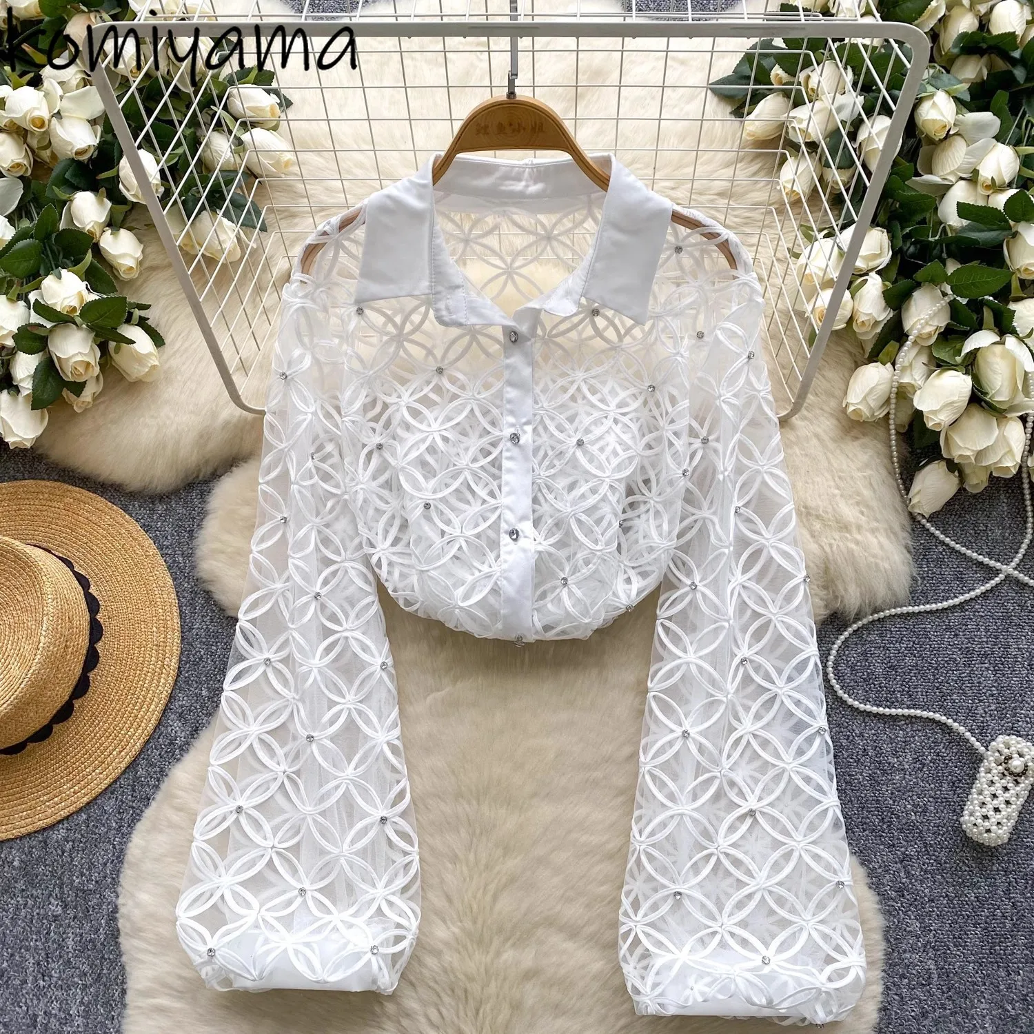 Рубашки и блузки с вышивкой и бриллиантами Blusas Mujer, весна 2024, новая полая женская одежда, свободная рубашка с короткими рукавами и лацканами
Рубашки и блузки с вышивкой и бриллиантами Blusas Mujer, весна 2024, новая полая женская одежда, свободная рубашка с короткими рукавами и лацканами