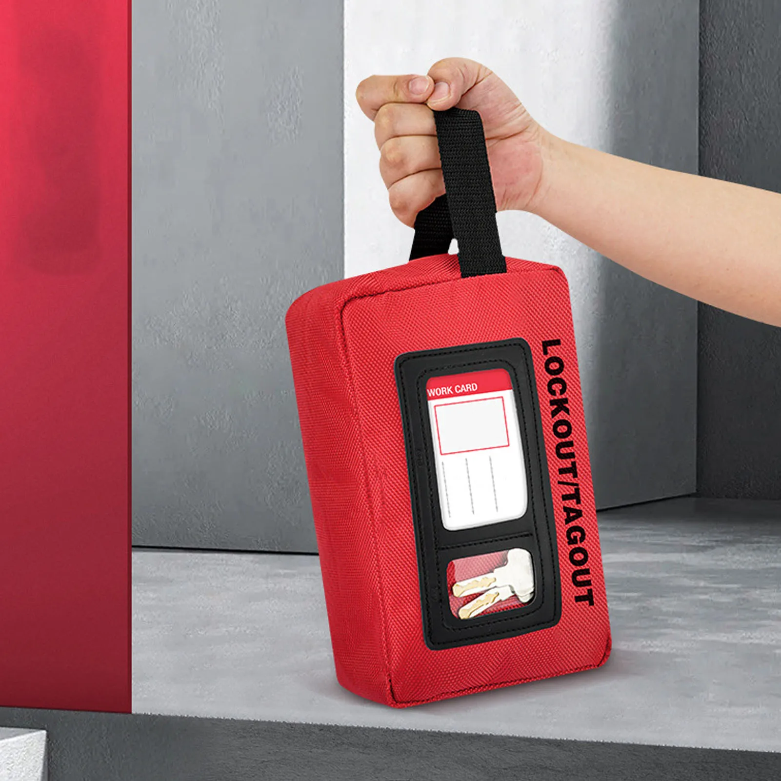 Lockout Bag Lockout Tagout Bag Polyester Cloth Large Capacity Heat Resistant Lockout Tagout Storage Bag with Visible Display
Lockout Bag Lockout Tagout Bag Polyester Cloth Large Capacity Heat Resistant Lockout Tagout Storage Bag with Visible Display