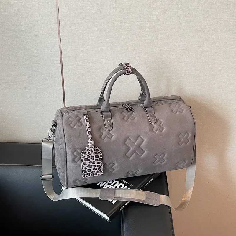 2025 Unisex Weekend Tote Bag - Large Waterproof Travel Duffel with Storage Compartment for Overnight Trips & Daily Use
2025 Unisex Weekend Tote Bag - Large Waterproof Travel Duffel with Storage Compartment for Overnight Trips & Daily Use