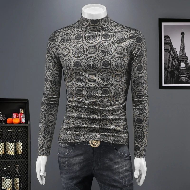 Faionable Long Sve High Collar Men's T-irt Versatile Base Layer irt Casual Sle Cotton Fabric Embroidered Design
Faionable Long Sve High Collar Men's T-irt Versatile Base Layer irt Casual Sle Cotton Fabric Embroidered Design