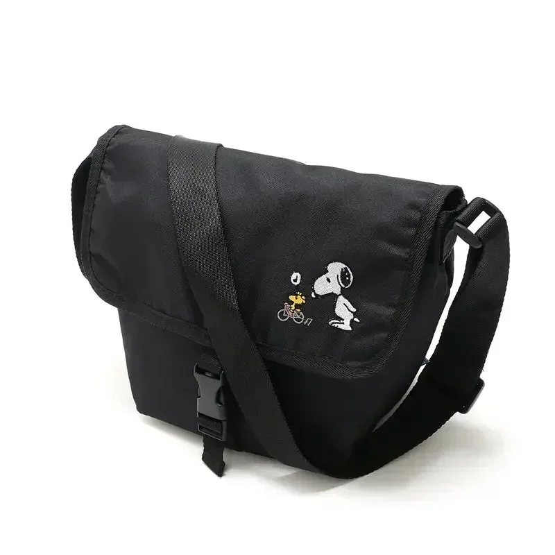 cartoon messenger bag women girl Oxford cute Snoopy shoulder bag casual embroidered shoulder bag
cartoon messenger bag women girl Oxford cute Snoopy shoulder bag casual embroidered shoulder bag