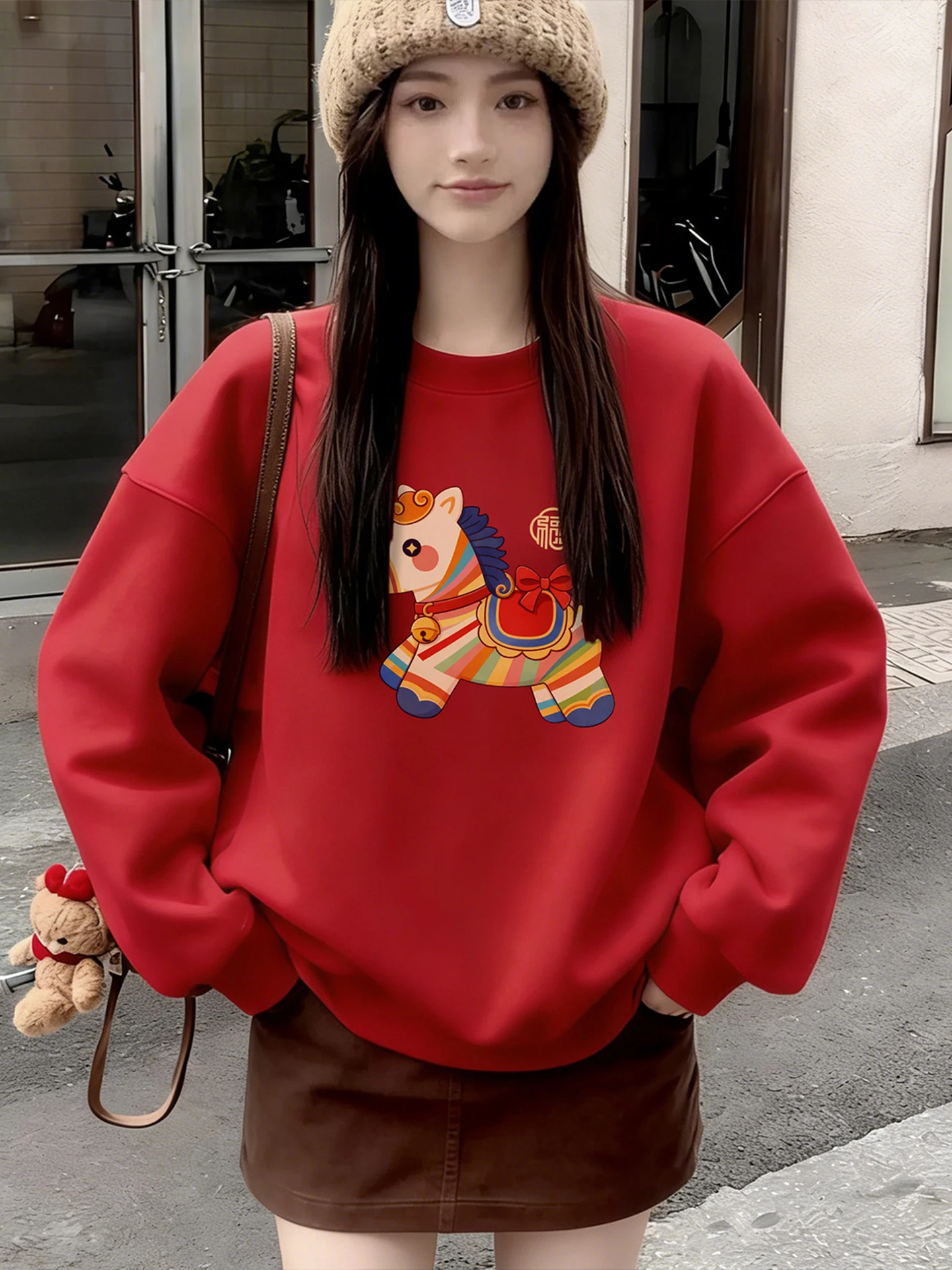 Ladies Fashionable round Neck Red Year Sweatshirt Printed Loose Top Casual Style Long Sleeve Mid-Length Cotton Blend
Ladies Fashionable round Neck Red Year Sweatshirt Printed Loose Top Casual Style Long Sleeve Mid-Length Cotton Blend