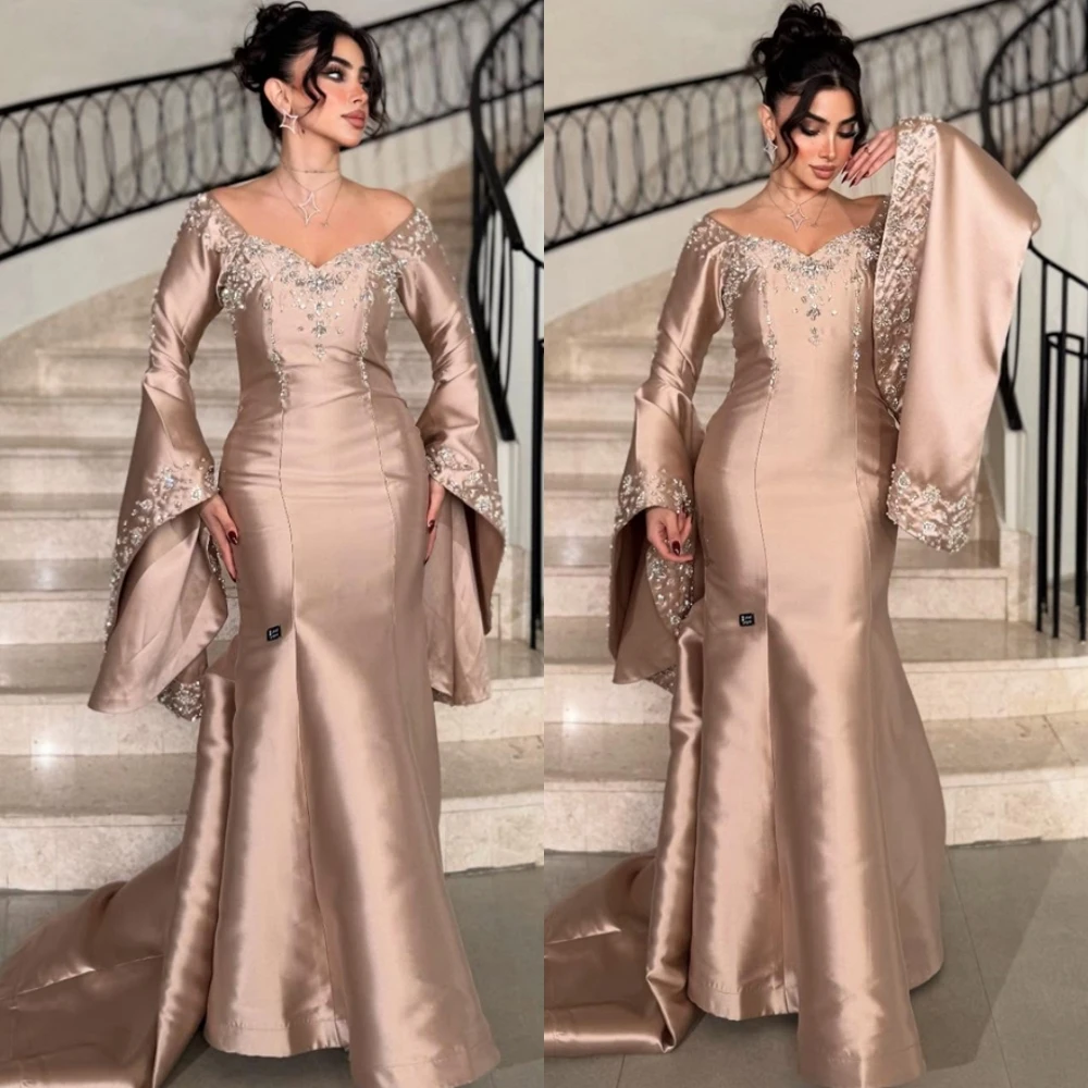 Customized Simple champagne Satin Evening Dress Classic V-Neck Long Sleeves Prom Dresses Delicate Crystal Mermaid Party Dress
Customized Simple champagne Satin Evening Dress Classic V-Neck Long Sleeves Prom Dresses Delicate Crystal Mermaid Party Dress