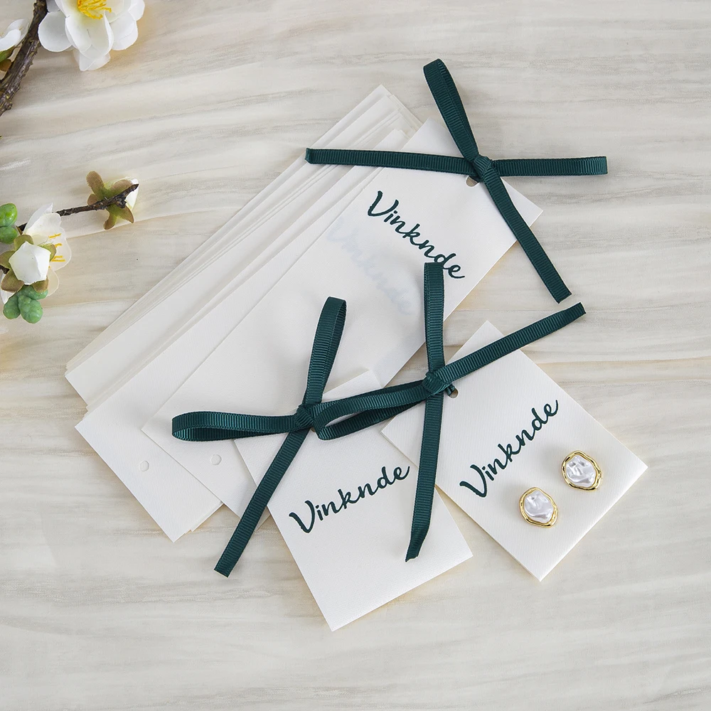 Custom Logo Jewelry Card Holder Earring Display Organizers Eco Cotton Fabric Package Boutique Tags Necklace Retail Brand
Custom Logo Jewelry Card Holder Earring Display Organizers Eco Cotton Fabric Package Boutique Tags Necklace Retail Brand