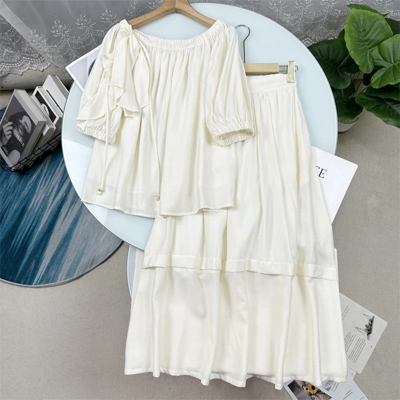 Женская длинная юбка-полусолнце с эластичной талией, топ на одно плечо из ткани Y, повседневный стиль, свободный крой, короткий рукав, круглый вырез, однотонный.
Женская длинная юбка-полусолнце с эластичной талией, топ на одно плечо из ткани Y, повседневный стиль, свободный крой, короткий рукав, круглый вырез, однотонный.