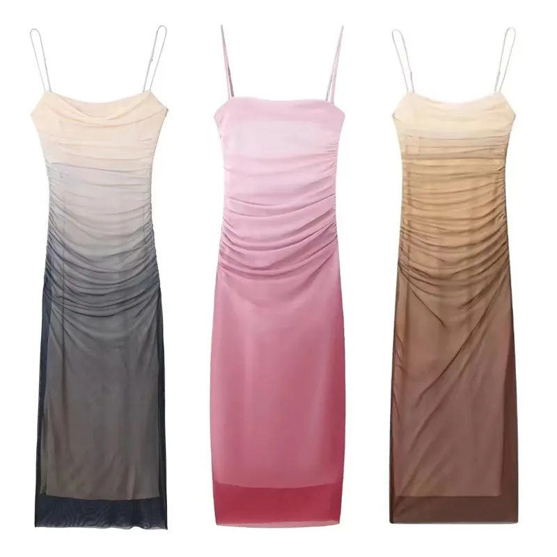 2024 Summer New Women Fashion Leisure Vacation Style Silk Screen Printed Female Sling Dress
2024 Summer New Women Fashion Leisure Vacation Style Silk Screen Printed Female Sling Dress