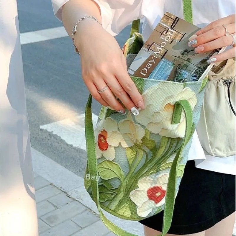 Vintage Floral Print Tote Bag Large Capacity Canvas Handbag Purses Shoulder Bags for Women Summer Daily Commute & Casual Outings
Vintage Floral Print Tote Bag Large Capacity Canvas Handbag Purses Shoulder Bags for Women Summer Daily Commute & Casual Outings