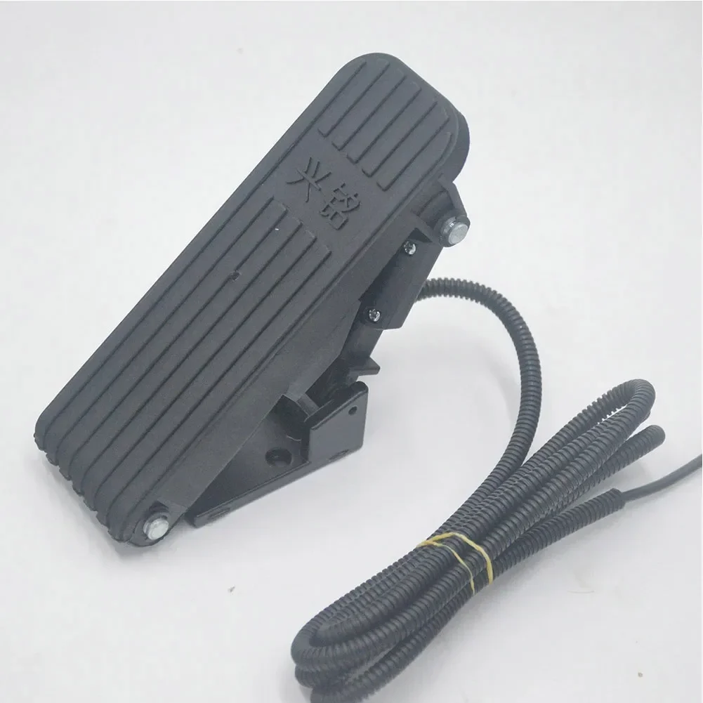 Accelerator Bicycle Pedal 17.5cm*6cm*13cm Easy To Assemble Plastic Speed Control Travel Tool For Electric Bikes
Accelerator Bicycle Pedal 17.5cm*6cm*13cm Easy To Assemble Plastic Speed Control Travel Tool For Electric Bikes