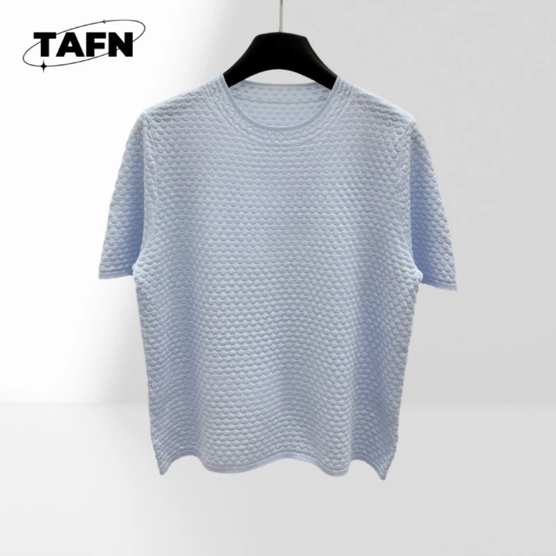 Early Spring Pure Color Simple Advanced Texture Fashion Versatile Slimming Exquisite Knitted round Neck Warm A040902
Early Spring Pure Color Simple Advanced Texture Fashion Versatile Slimming Exquisite Knitted round Neck Warm A040902