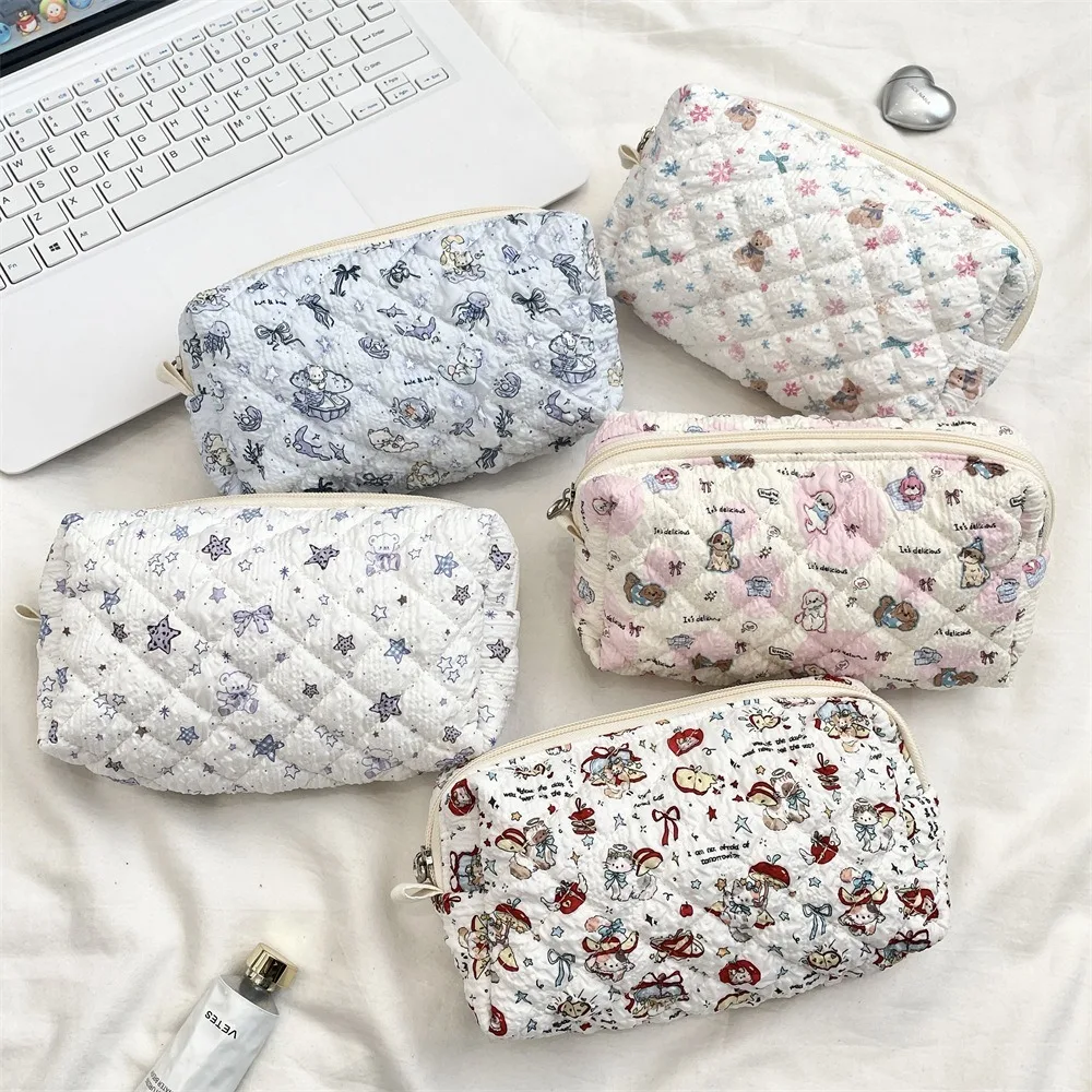 New Cartoon Pen Bag Large Capacity Multi-function Women's Small Cosmetic Bags Embossed Clutch Purse Girls
New Cartoon Pen Bag Large Capacity Multi-function Women's Small Cosmetic Bags Embossed Clutch Purse Girls