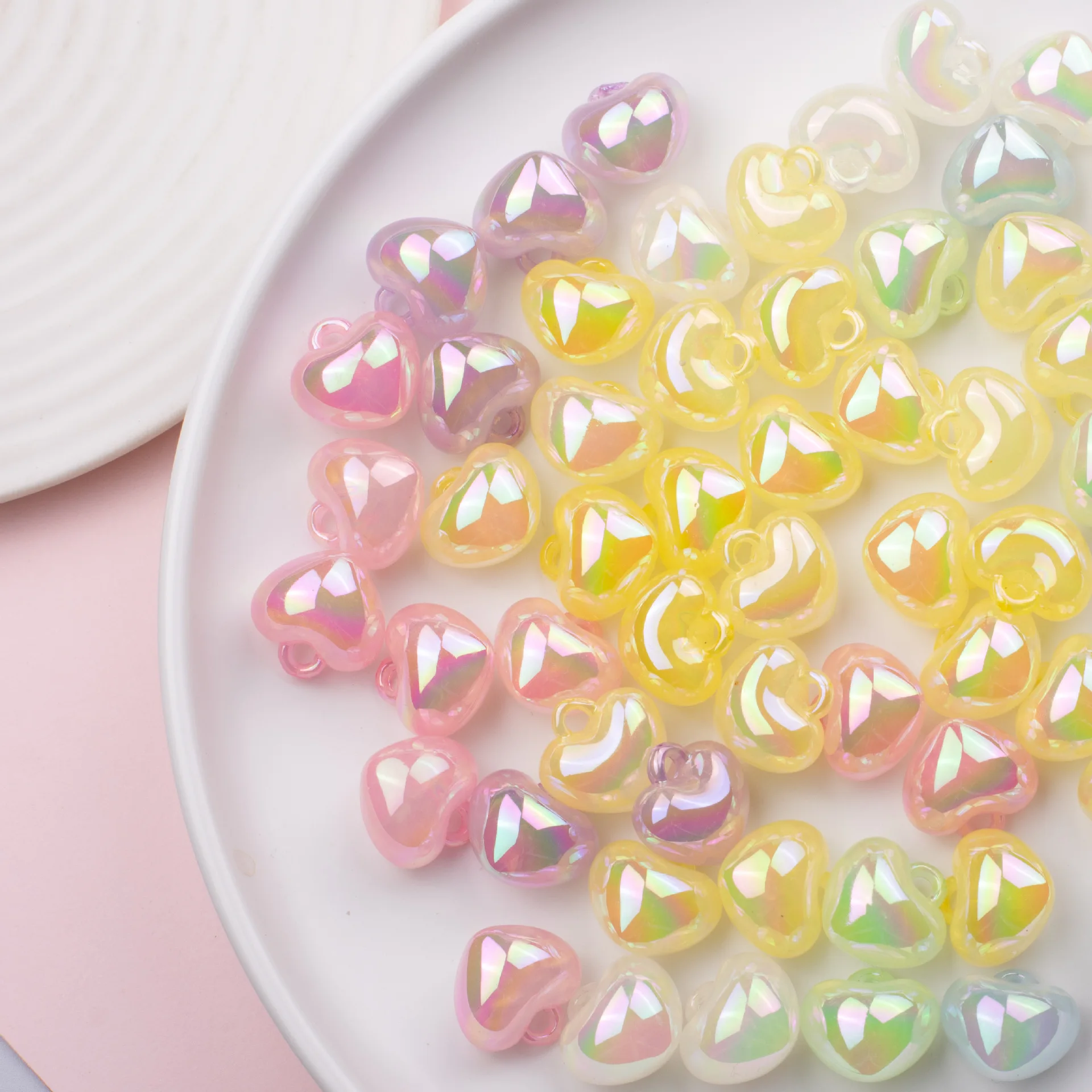 Wholesale 100pcs 18*18mm AB Pearl Colors Acrylic Love Hearts Jewelry Necklace Pendants Ornament Accessories Bracelet Charms
Wholesale 100pcs 18*18mm AB Pearl Colors Acrylic Love Hearts Jewelry Necklace Pendants Ornament Accessories Bracelet Charms