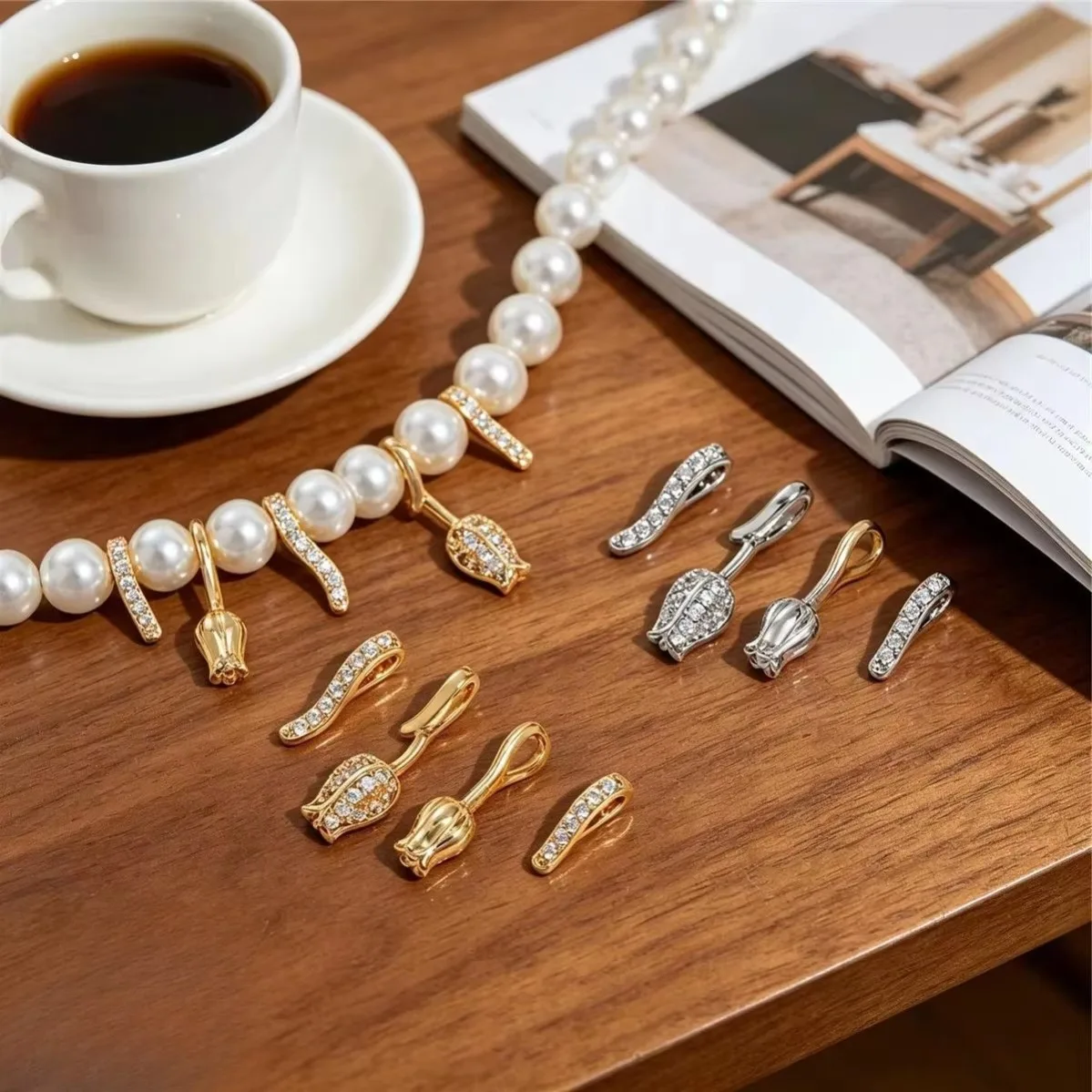 Brass 14K Gold Plated Anti-tarnish CZ Tulip Charms Number 9 Spacer Beads DIY Bracelet Necklace Findings
Brass 14K Gold Plated Anti-tarnish CZ Tulip Charms Number 9 Spacer Beads DIY Bracelet Necklace Findings
