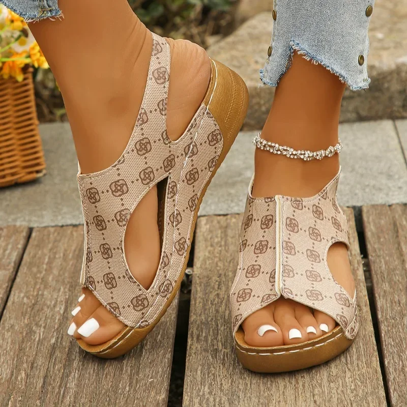 2025 Ladies Shoes Open Toe Women's Sandals Outdoor Casual Sandals Women Round Toe Wedge Slip on Plus Size Shoes Women Zapatos
2025 Ladies Shoes Open Toe Women's Sandals Outdoor Casual Sandals Women Round Toe Wedge Slip on Plus Size Shoes Women Zapatos
