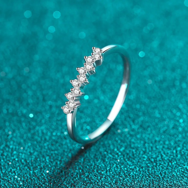 Fine Jewellery 925 Sterling Silver Ripple Style Ring Pt950 Gold Plated Eternal Moissanite Diamond Wedding Rings Girls Gift
Fine Jewellery 925 Sterling Silver Ripple Style Ring Pt950 Gold Plated Eternal Moissanite Diamond Wedding Rings Girls Gift