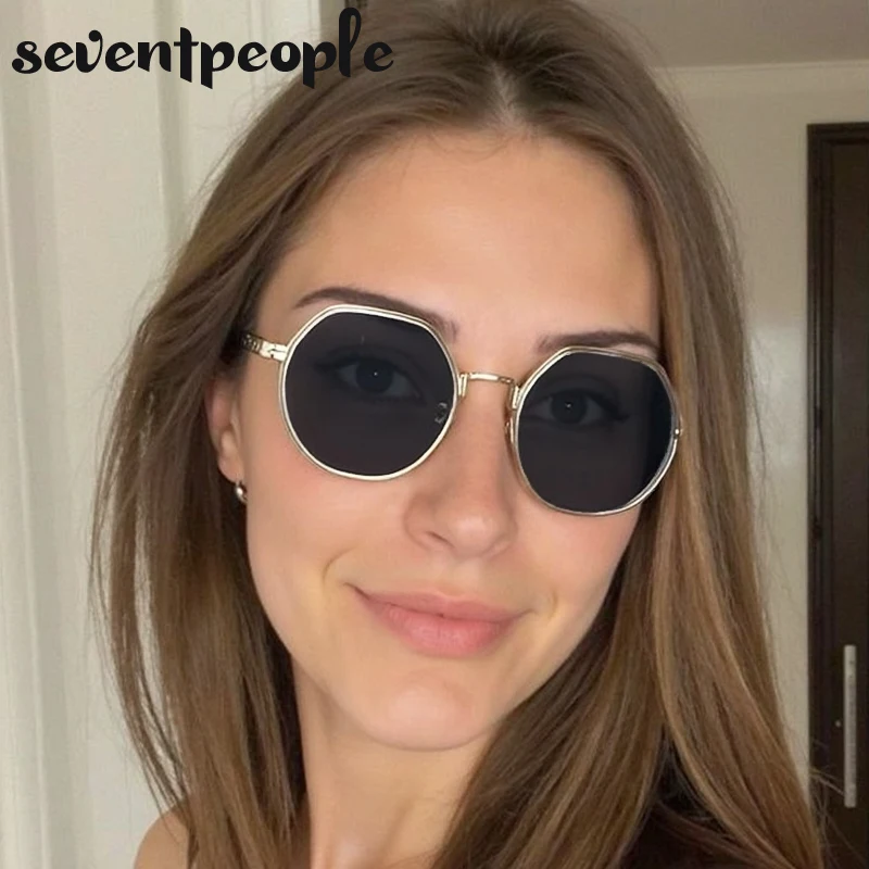 Small Frame Round Sunglasses Women 2025 Luxury Brand Vintage Metal Polygon Sun Glasses For Ladies Trendy Driving Shades UV400
Small Frame Round Sunglasses Women 2025 Luxury Brand Vintage Metal Polygon Sun Glasses For Ladies Trendy Driving Shades UV400
