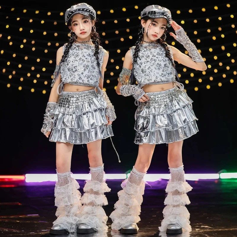 Hip Hop Girl Sequin Shiny Hoodies Silver Pleated Skirt Kids K-pop Crop Top Jazz Clothes Sets Child Girl Group Streetwear Costume
Hip Hop Girl Sequin Shiny Hoodies Silver Pleated Skirt Kids K-pop Crop Top Jazz Clothes Sets Child Girl Group Streetwear Costume